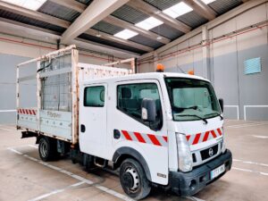 Nissan NT400 doble cabina 1773HWD